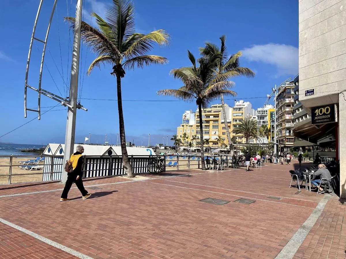 Homeforguest Listen To The Waves By Las Canteras Las Palmas de Gran Canaria